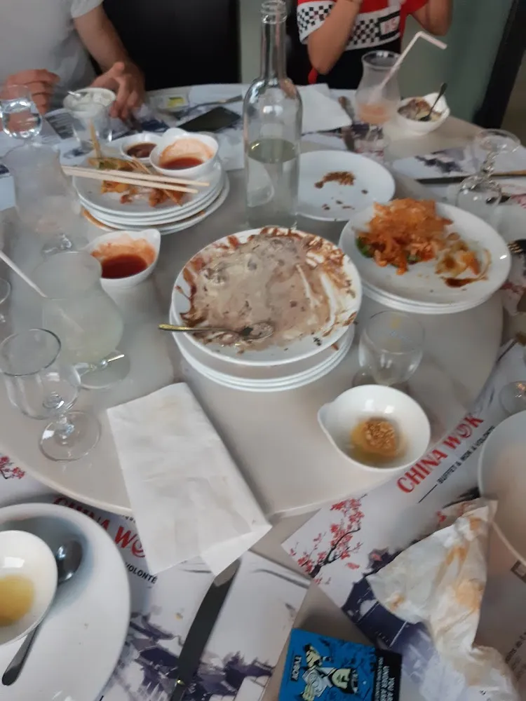 Table Non Débarrassée